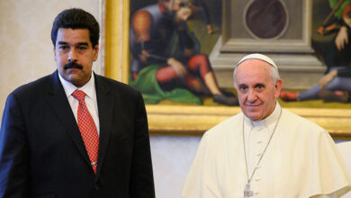 Maduro wants to involve the Pope in talks with opposition