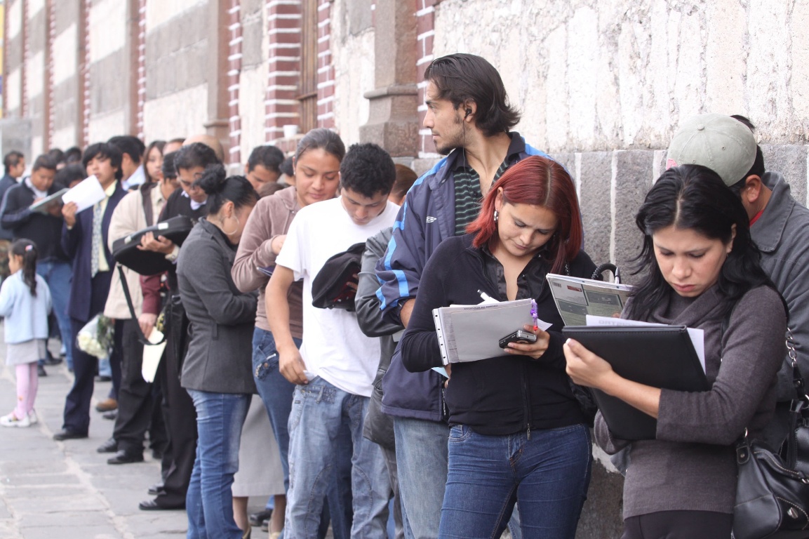 Chile’s jobless rate near year low, self-employment rises