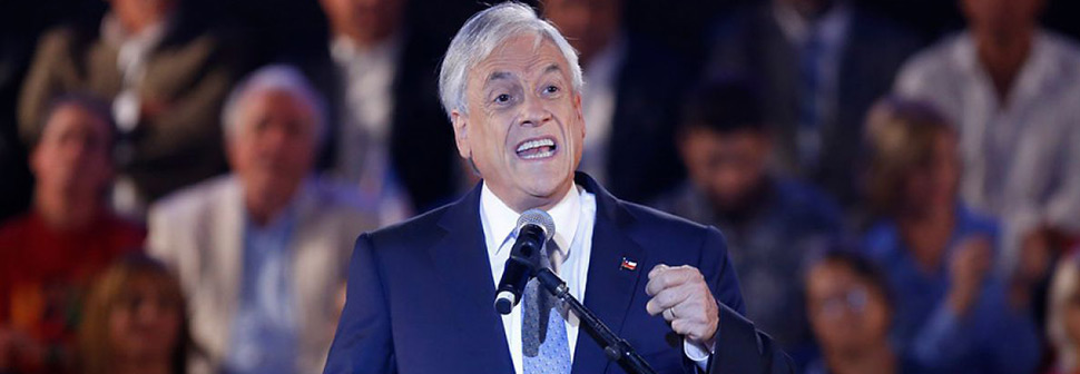 Chilean left has splitted and that helps Piñera