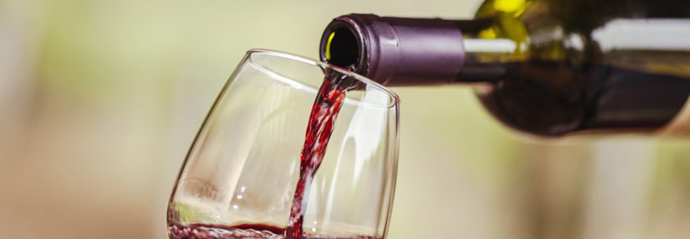 Wine may protect your neurons?