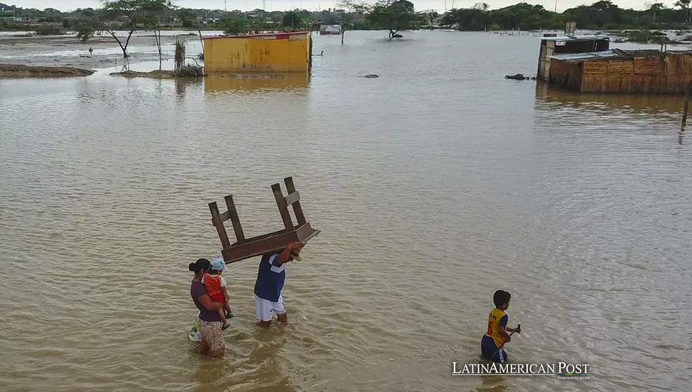 Heavy rains begin to cause flooding and overflows in Peru