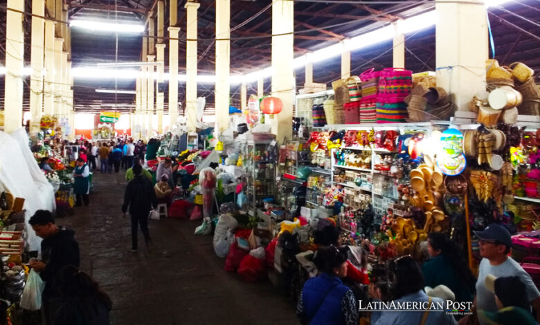 Plaza de mercado en Cusco, Perú
