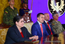 El presidente de Ecuador declara la guerra a las bandas de narcotraficantes en medio de la crisis de rehenes en prisiones