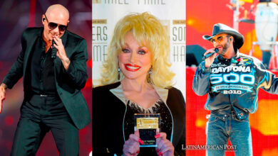 Composición de fotografías de archivo donde aparecen el cantante cubano-estadounidense Pitbull (i), Dolly Parton (c) y Tim McGraw (d)