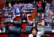 Fotografía cedida este miércoles por el Senado de la República durante una sesión ordinaria en la Ciudad de México (México).