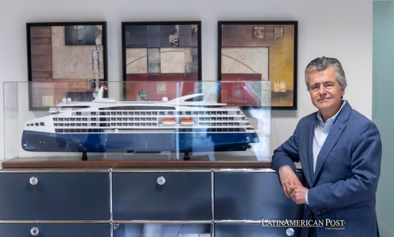 El empresario malagueño Elisardo Sánchez, socio fundador y presidente de Alma Cruceros, posa durante una entrevista con EFE en Málaga.