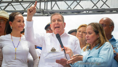 El candidato presidencial de la Plataforma Unitaria Democrática (PUD), Edmundo González Urrutia