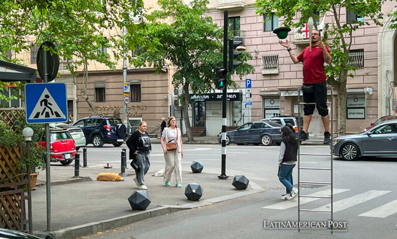 Colombian Juggler Angelo Lopez Brings Joy to Tbilisi’s Streets