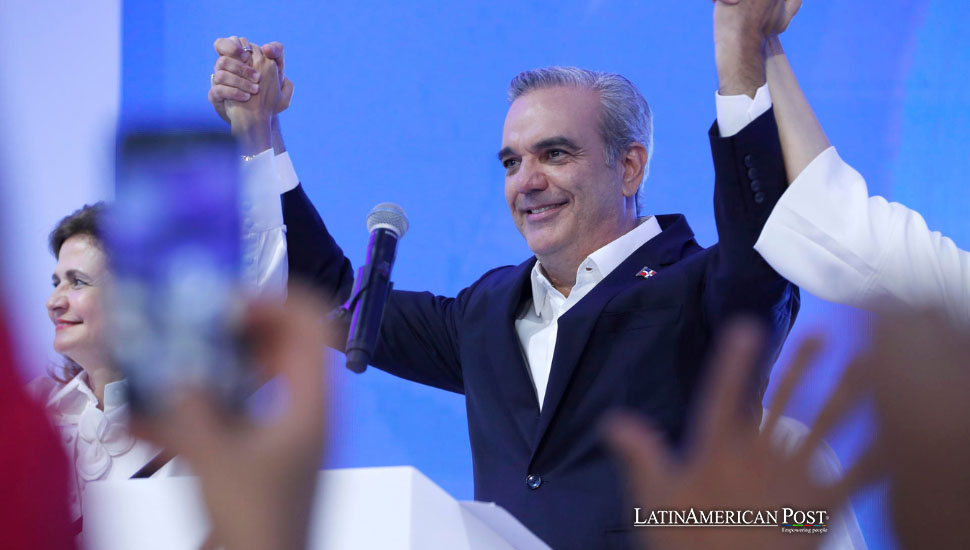 Luis Abinader gana la reelección en República Dominicana en medio de tensiones electorales