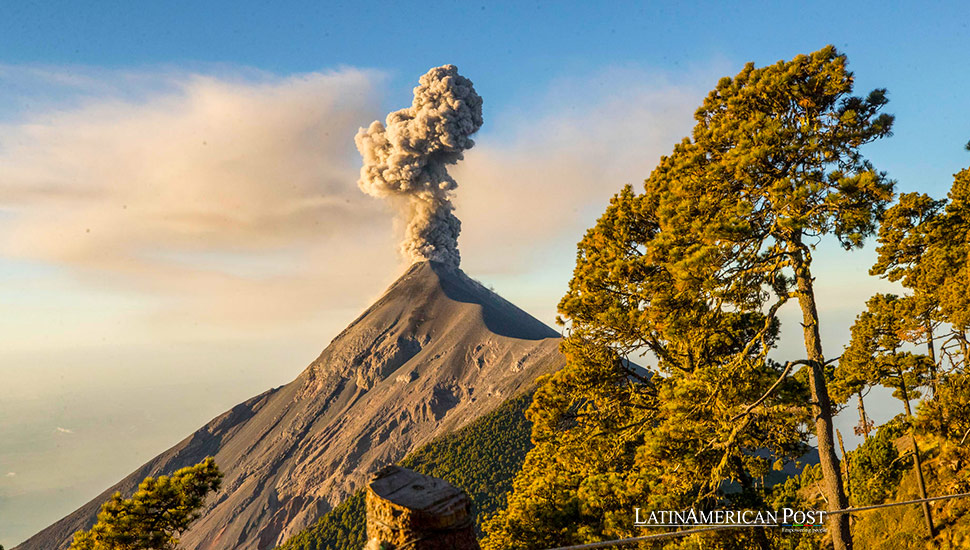 Peligro emocionante: caminar por los volcanes gemelos de Guatemala