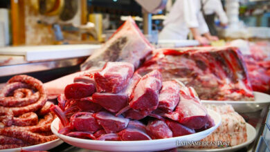 Economic Crisis Forces Argentines to Cut Back on Beloved Beef