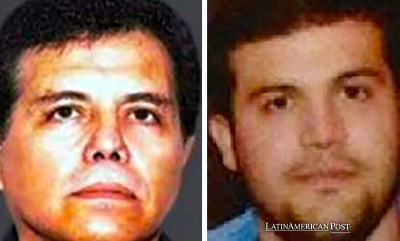 Ismael Zambada Garcia, better known as 'El Mayo' (L) and Joaquin Guzman Lopez (R), two alleged leaders of Mexico's Sinaloa Cartel.