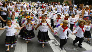 Children’s Parade Highlights Medellín’s Flower Festival Tradition