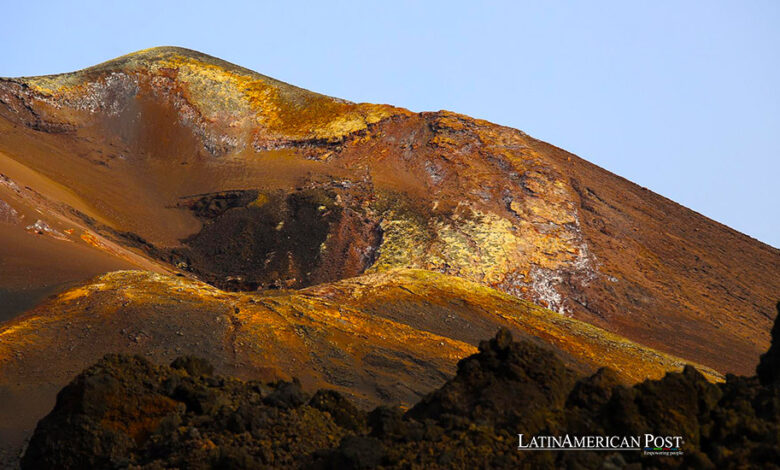 Vista del volcán de La Palma, conocido como Tajogaite, sin signos de actividad volcánica tras casi tres años desde que hiciera erupción, el 19 de septiembre de 2021.