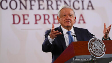 AMLO minimiza muro fronterizo como amenaza improbable para México