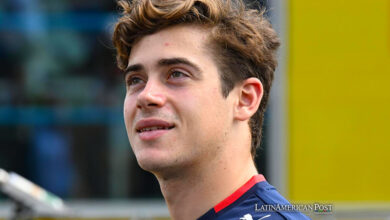 Williams driver Franco Colapinto of Argentina looks on during the drivers parade of the Formula One Grand Prix of Italy