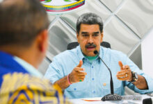 Cómo Maduro está convirtiendo octubre en una falsa Navidad en medio de la crisis