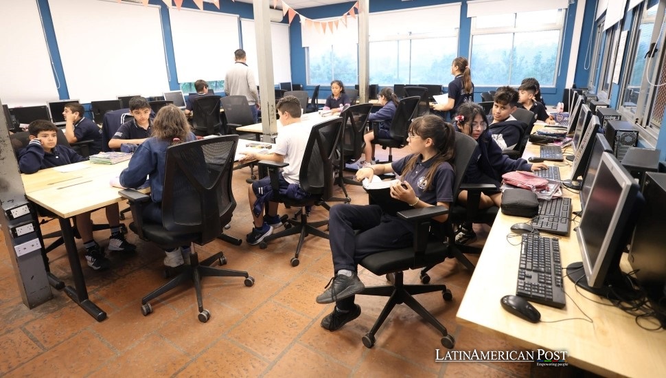 Impacto Económico de la Escuela Socialmente Inclusiva Premiada de Argentina