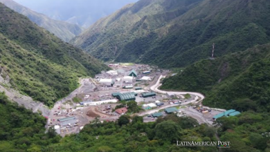 Cómo el Imperio del Oro de Colombia se Convirtió en un Campo de Batalla Criminal