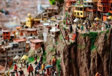 Bolivia's Young Dreamers Command A Magical Miniature Festival