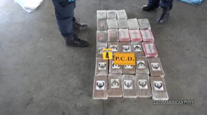 Belgian customs workers saw a big drop in drug seizures at Antwerp’s busy port last year ‒ a change they link to strong actions in Latin America mainly by Ecuador. This shift shows both the changing plans of drug groups and Ecuador’s strong reaction.
