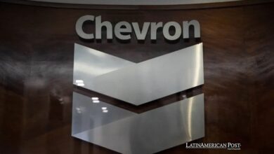 Trump Suspende Licencia de Chevron: Conexiones Petroleras Venezolanas en Peligro