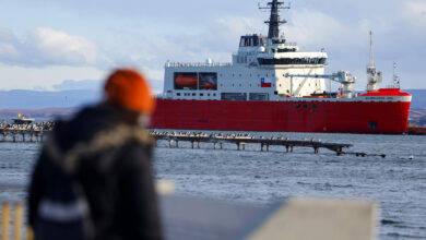 Chile Wrestles Surging Antarctic Tourism Worries