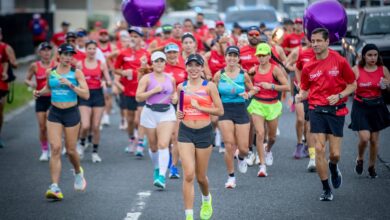 Corredores puertorriqueños se calzan los tenis por la resiliencia y contra la violencia