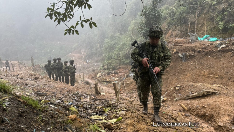 Ecuadorian Gangs Join Colombian Rebels to Expand Illicit Control Ecuadorian Gangs Join Colombian Rebels to Expand Illicit Control