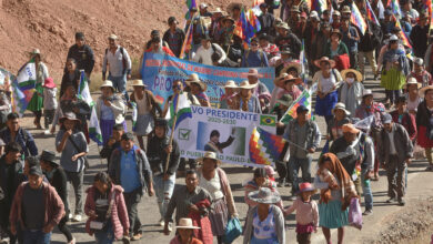 Bolivia lidia con la agitación mientras Arce se retira de la elección