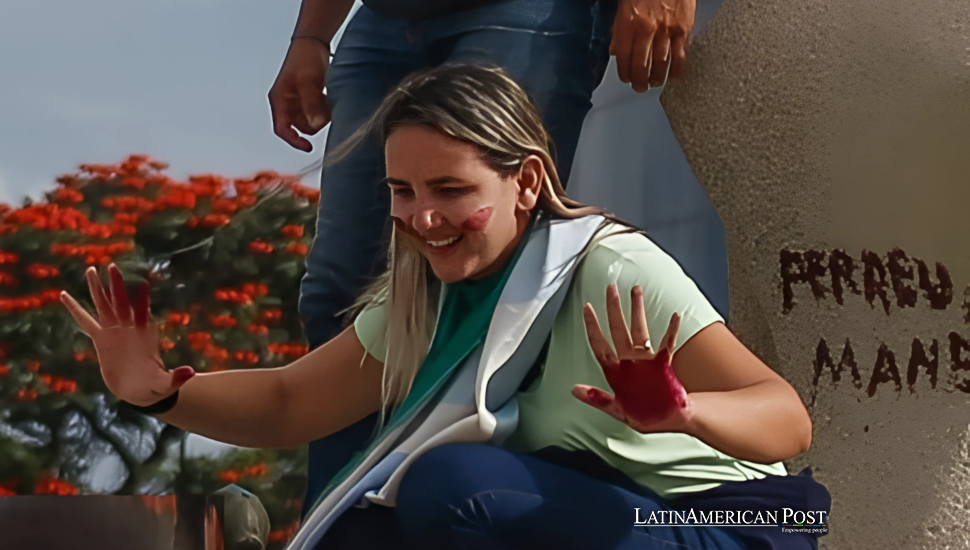 Brasil enfrenta agitación legal por el veredicto del golpe del lápiz labial. Brasil enfrenta agitación legal por el veredicto del golpe del lápiz labial.