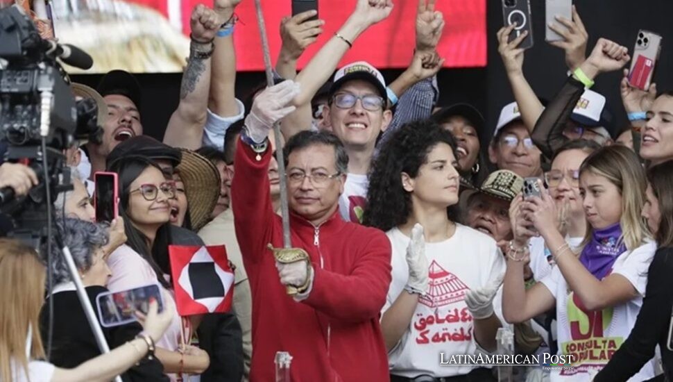 Trabajadores de América Latina se Movilizan en el Día del Trabajo, Primero de Mayo Trabajadores de América Latina se Movilizan en el Día del Trabajo, Primero de Mayo