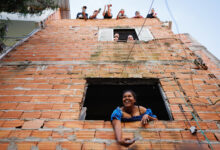 Mientras Brasil cierra la última favela del centro de São Paulo, se cruzan el alivio y el pesar