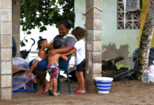 Panama Beach Stalls Migrants Making U-Turn to South America