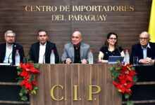 El auge del grado de inversión en Paraguay enfrenta una prueba de realidad en las calles