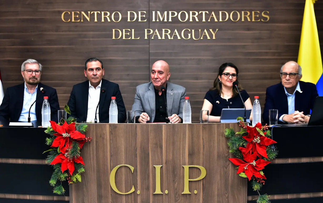 Paraguay’s Investment Grade Boom Faces a Street-Level Reality Check