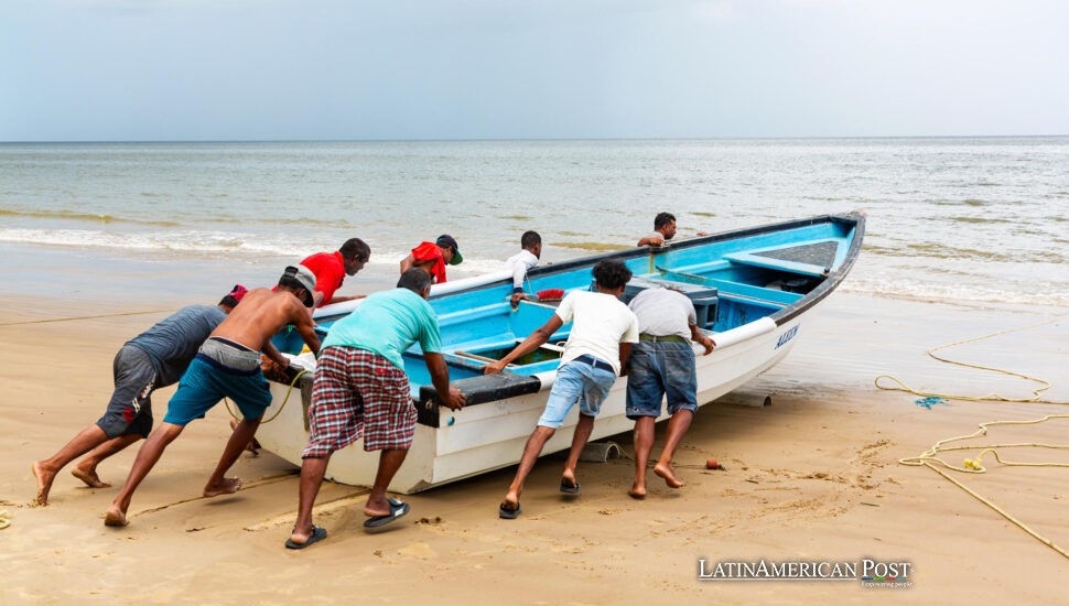 Pescadores de Trinidad y Tobago enfrentan cañoneras, piratas y política para alimentar a sus familias Pescadores de Trinidad y Tobago enfrentan cañoneras, piratas y política para alimentar a sus familias