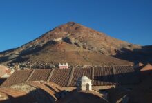 La montaña de plata de Bolivia está al borde del colapso La montaña de plata de Bolivia está al borde del colapso