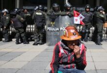 Crisis monetaria de Bolivia y la batalla entre dos derechas