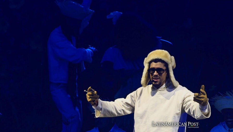 Bad Bunny’s Spanish Super Bowl: A Halftime Revolution That Makes America Listen Bad Bunny’s Spanish Super Bowl: A Halftime Revolution That Makes America Listen
