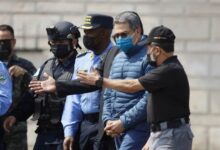 La apuesta del perdón en Honduras expone el doble rasero de Trump en la guerra contra las drogas en el extranjero