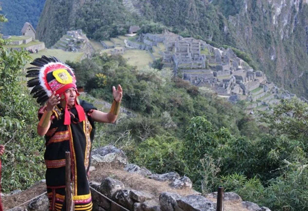Peru’s Sacred City Reveals Fractured Politics Of Tourism And Transport