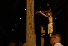 La silenciosa rebelión de América Latina contra las iglesias mientras se aferra a la fe