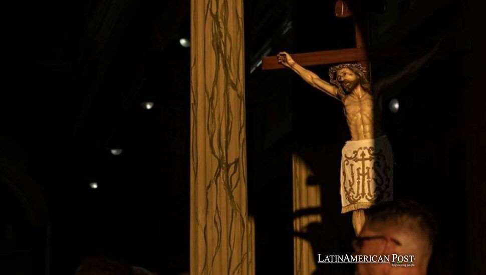 La silenciosa rebelión de América Latina contra las iglesias mientras se aferra a la fe La silenciosa rebelión de América Latina contra las iglesias mientras se aferra a la fe