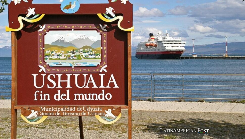 Ushuaia, en Argentina, y Longyearbyen, en Noruega, reflejan los extremos polares en los viajes