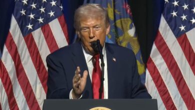 Empresarios latinos sienten el golpe mientras las promesas de Trump se vuelven costosas