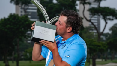 Argentine Long Shot Turns Lima Playoff Into Three Major Passes