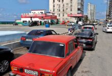Cuba Gasoline Lines Return as Venezuelan Oil Lifeline Suddenly Vanishes