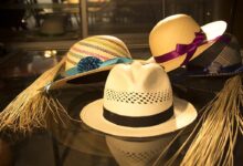 Ecuador utiliza la tecnología para rastrear las manos detrás de los sombreros de toquilla