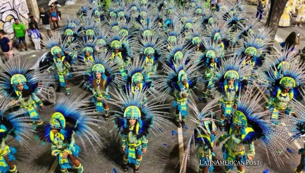 Brazil Carnival Morning Turns City Center into a Singing Garden